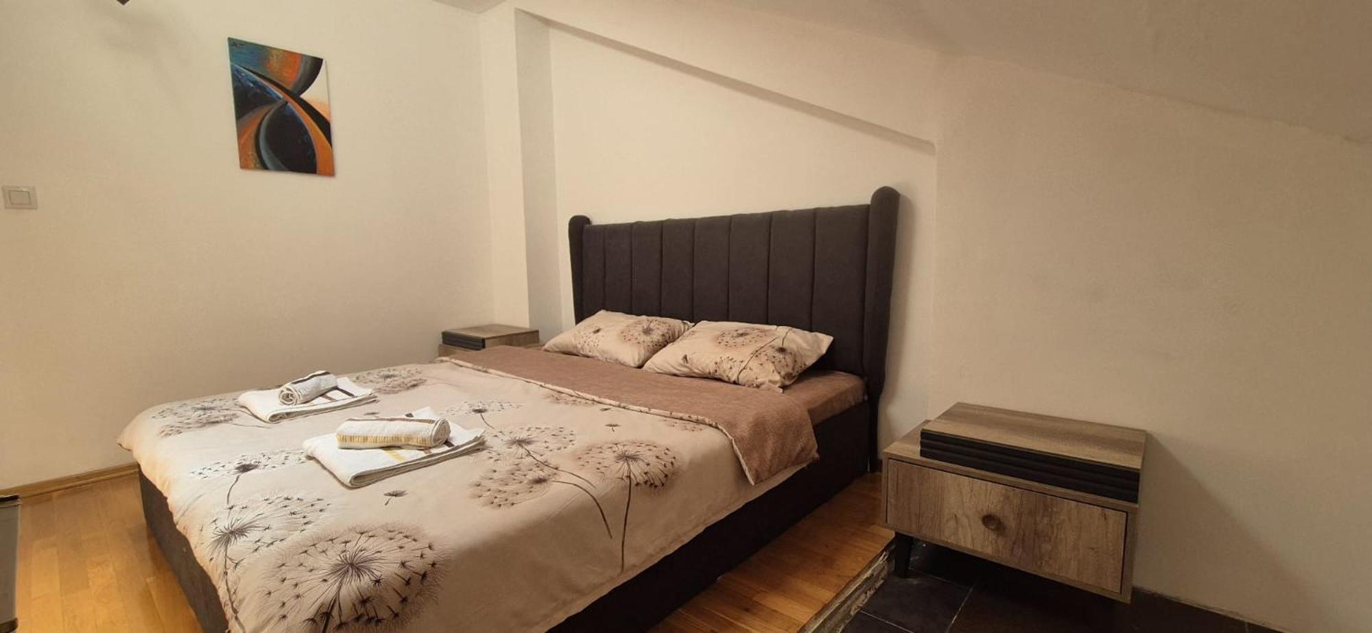 Apartament In *